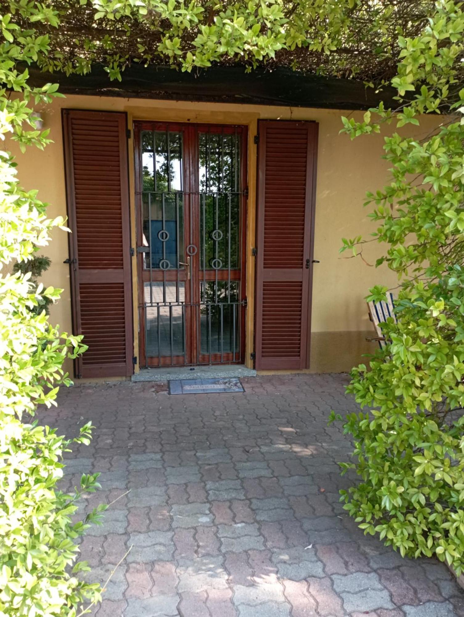 Casa Vacanza Il Colle Del Vento Calosso Exterior photo